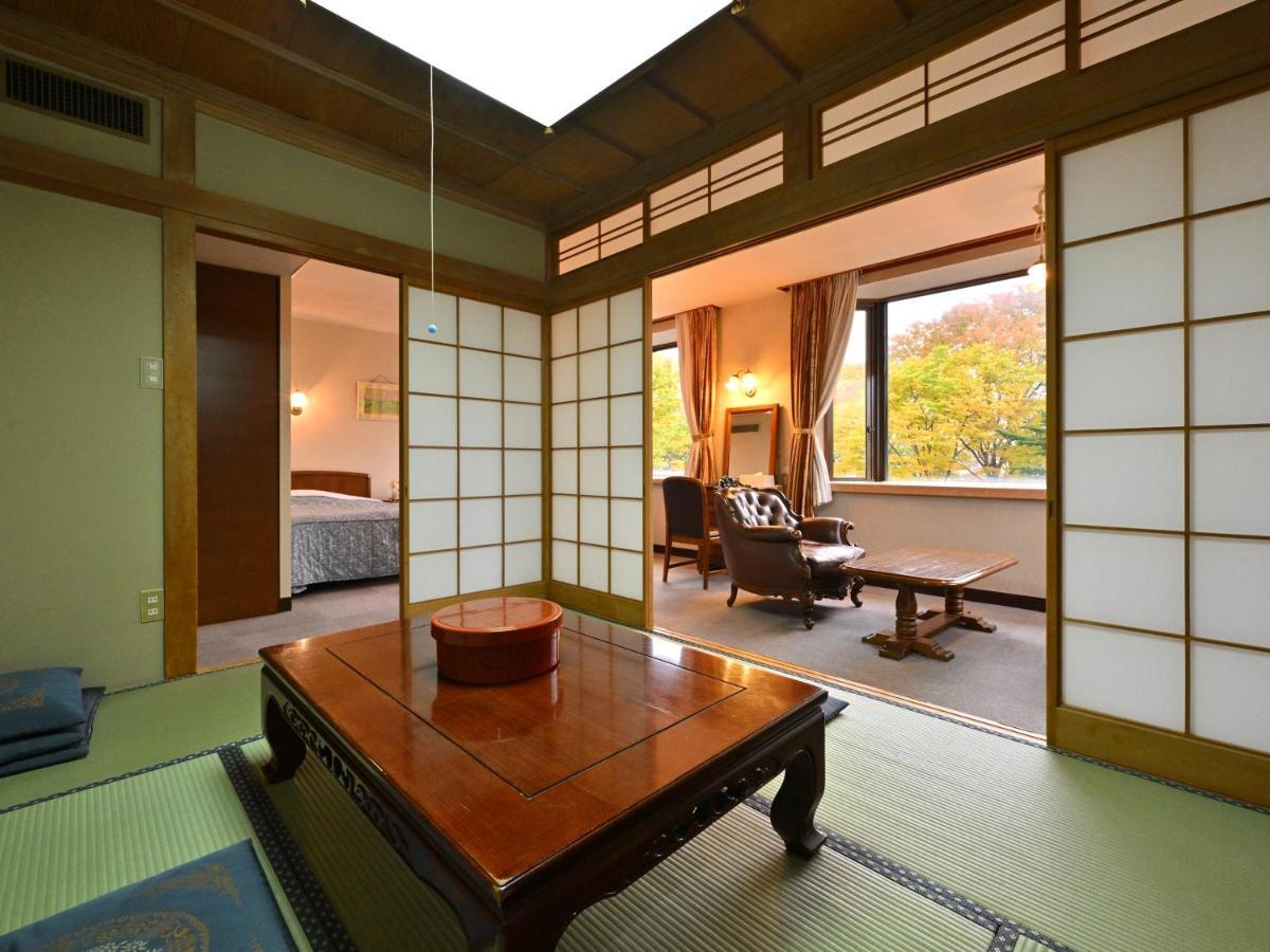 Hakuba Royal Hotel Экстерьер фото