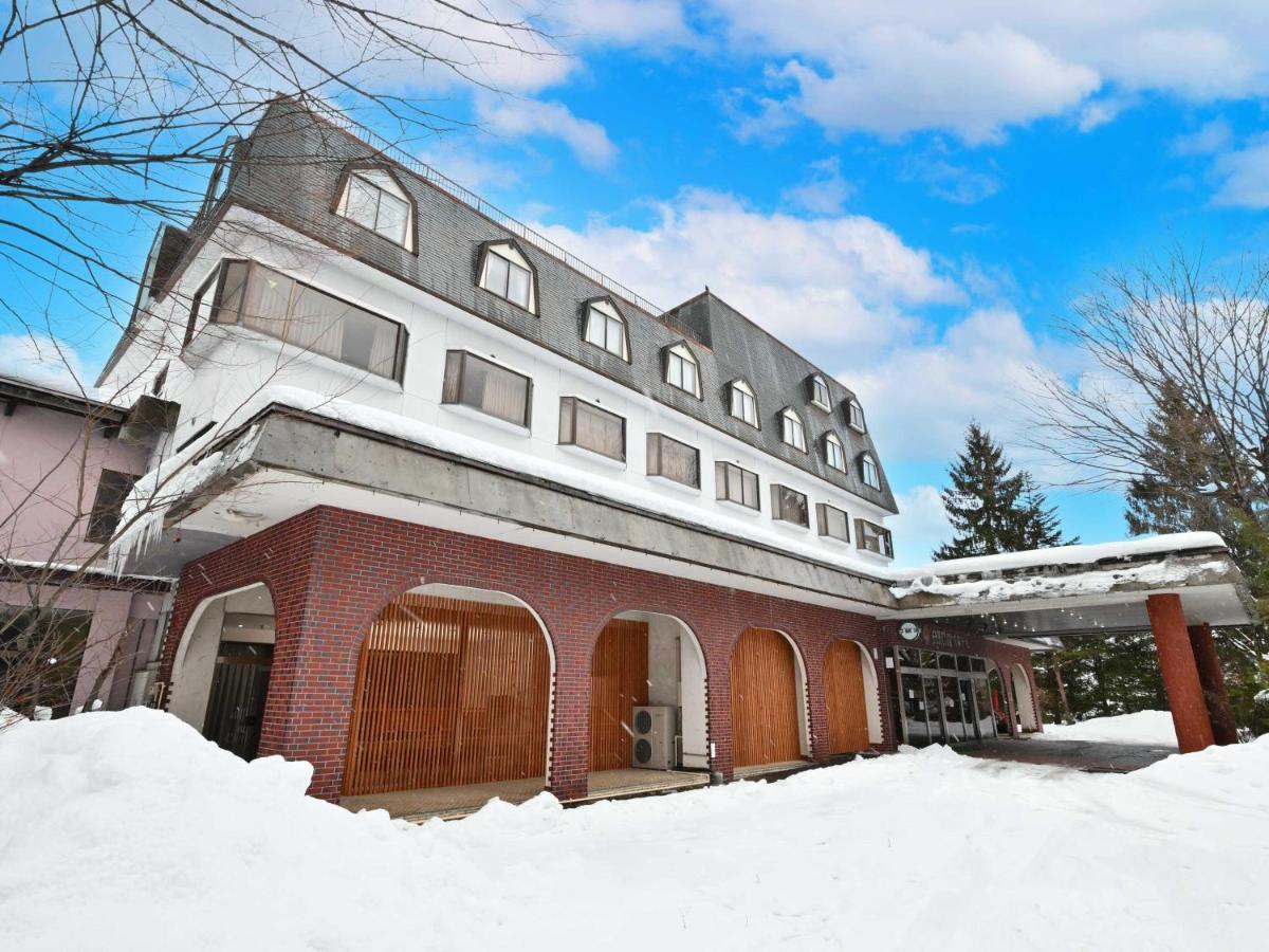 Hakuba Royal Hotel Экстерьер фото